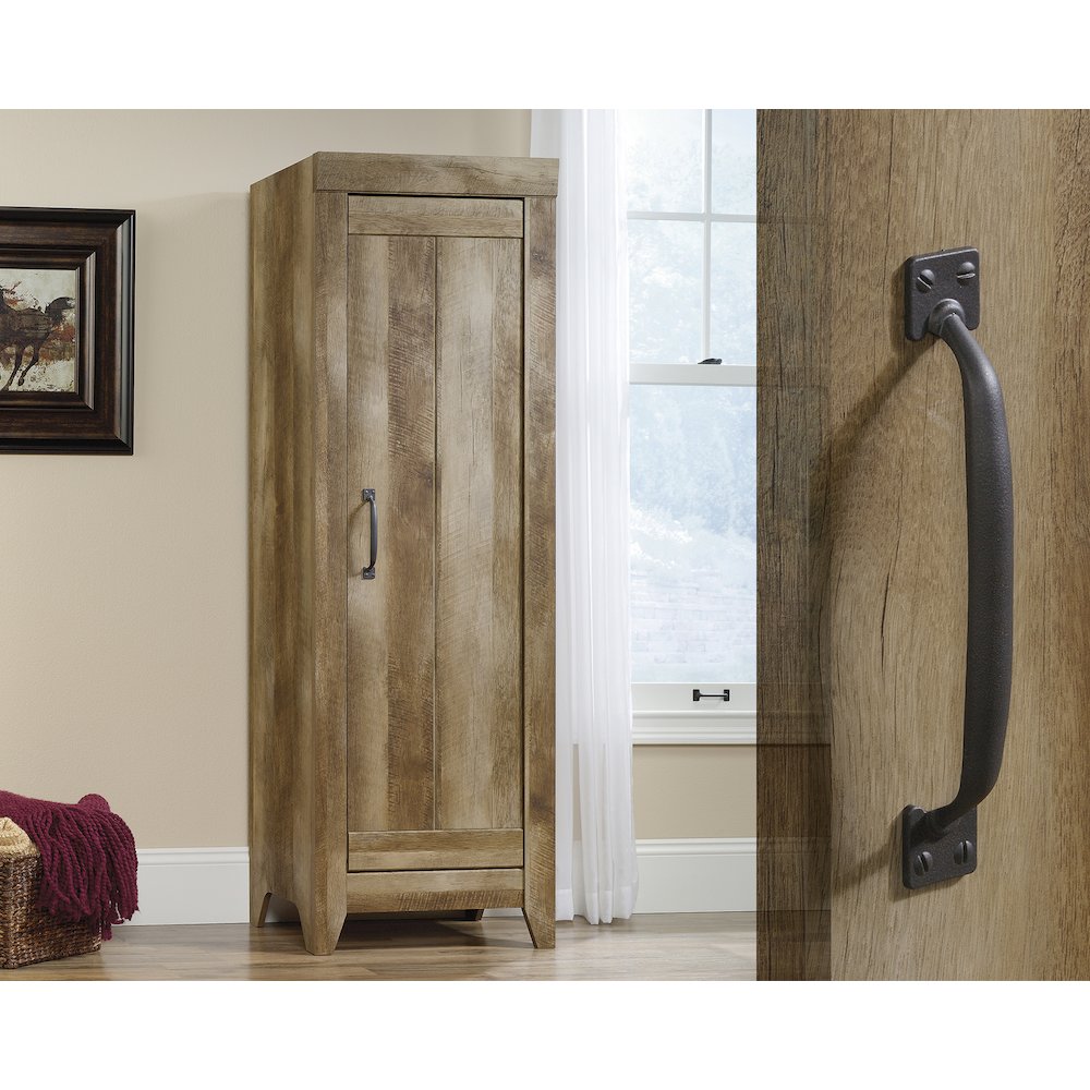 Craftsman Oak finish