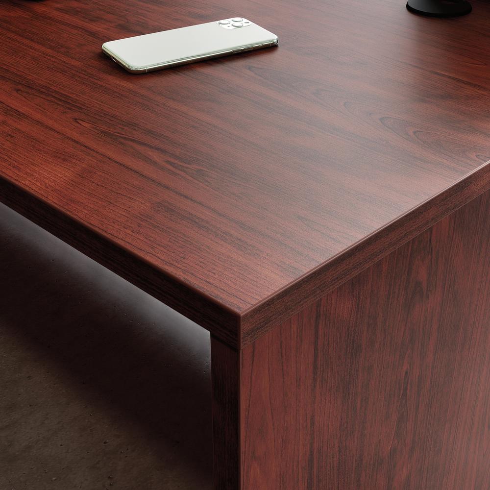 Classic Cherry finish
