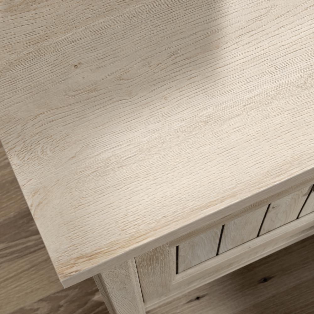 Chalked Chestnut finish