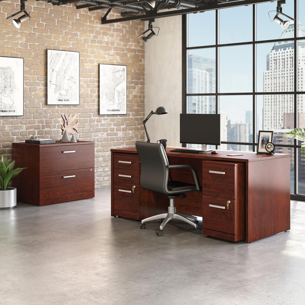 Classic Cherry finish
