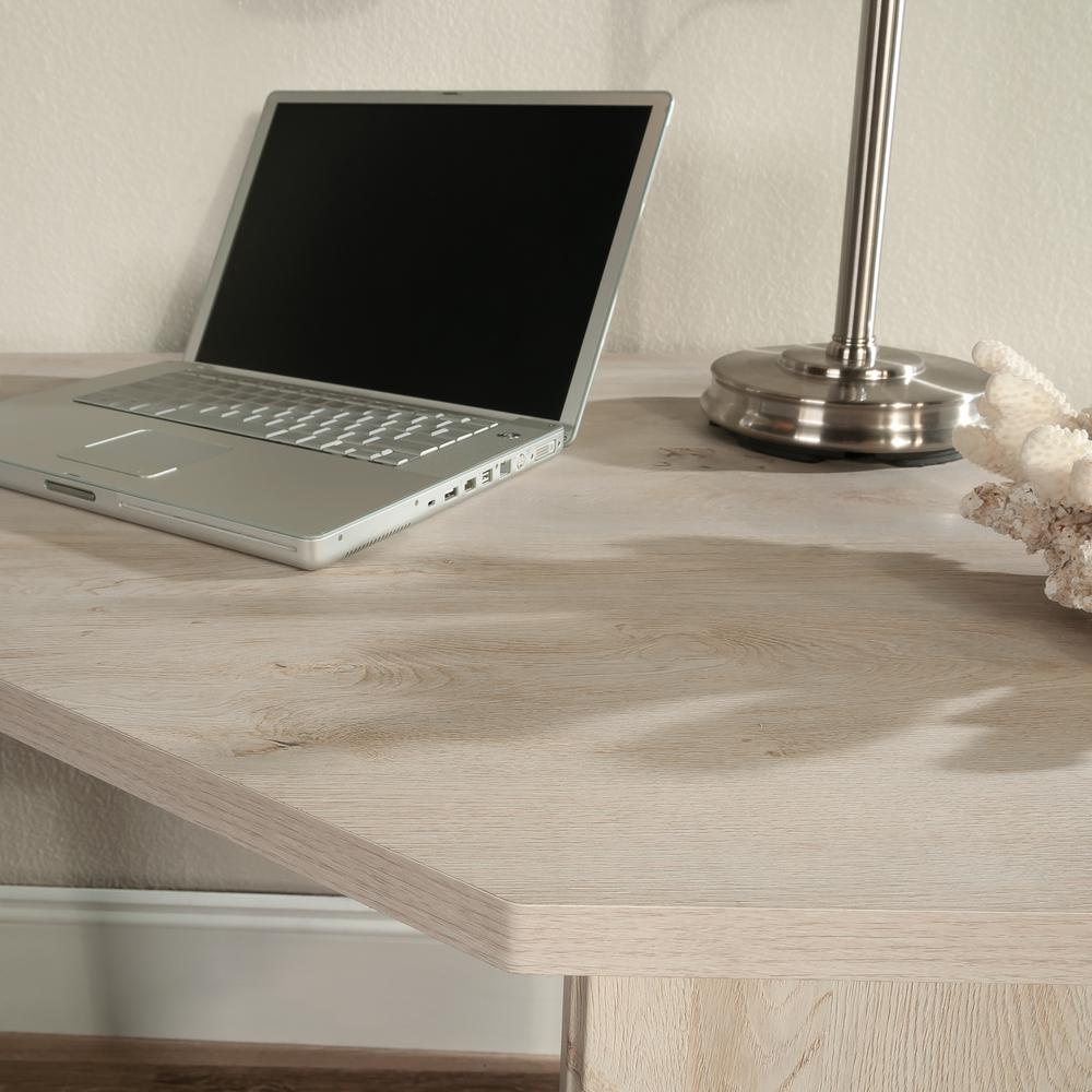 Chalked Chestnut finish