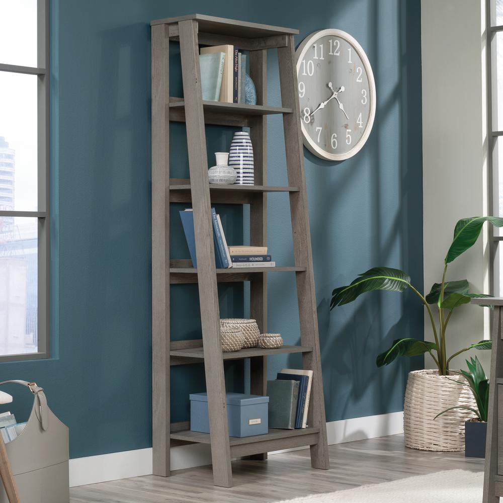 Trestle Open Shelving