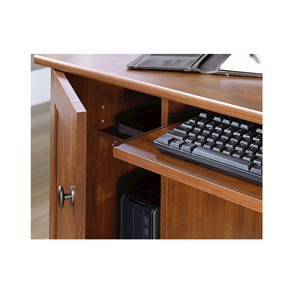 Brushed Maple finish