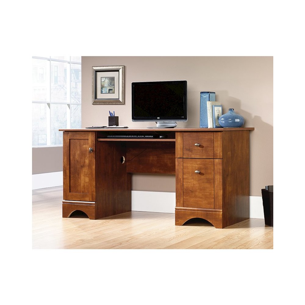 Brushed Maple finish