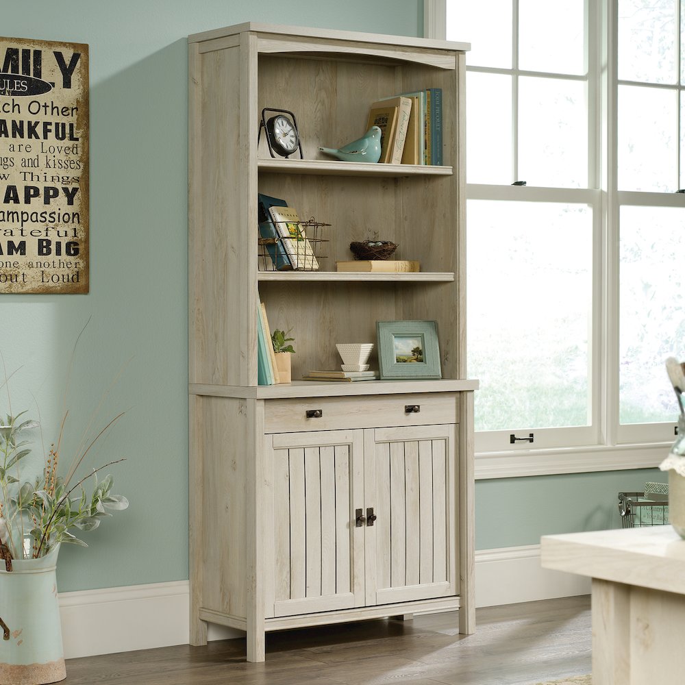 Chalked Chestnut finish