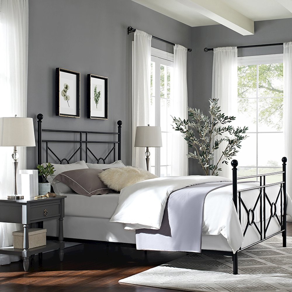 Montgomery Queen Bed
