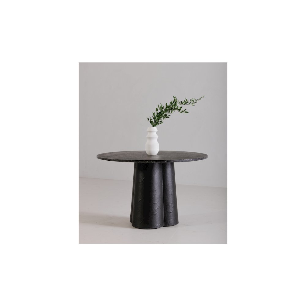 Mono Dining Table Black