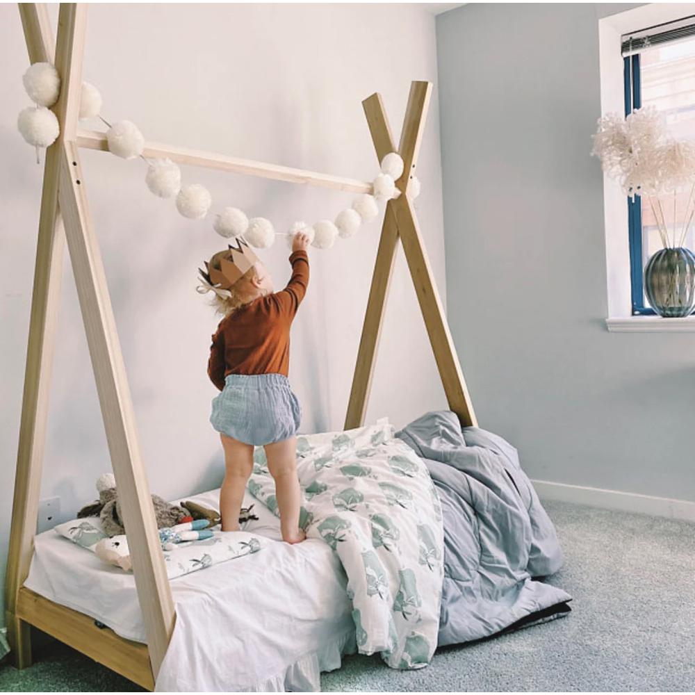 American Furniture Classics Twin Size Teepee Bed with Raised Base
