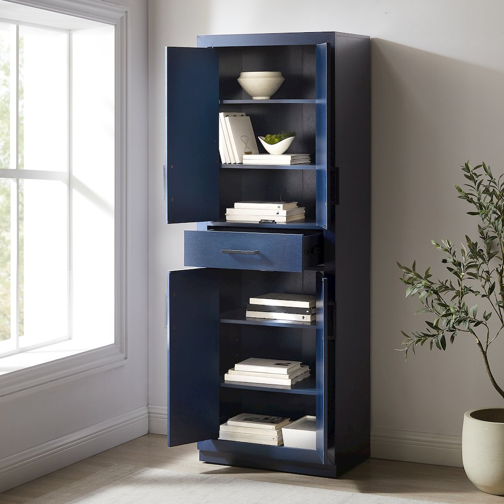 Isla Kitchen Storage Pantry