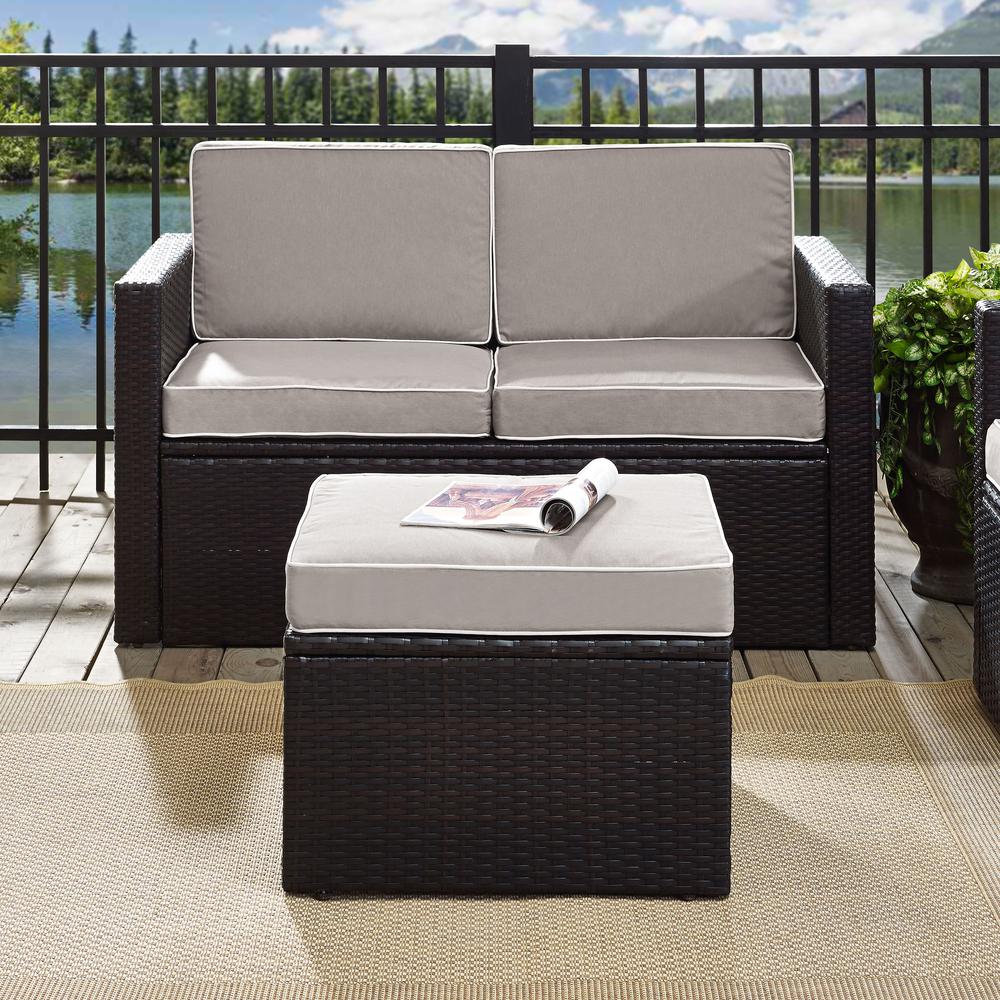 Palm Harbor Wicker Outdoor Ottoman