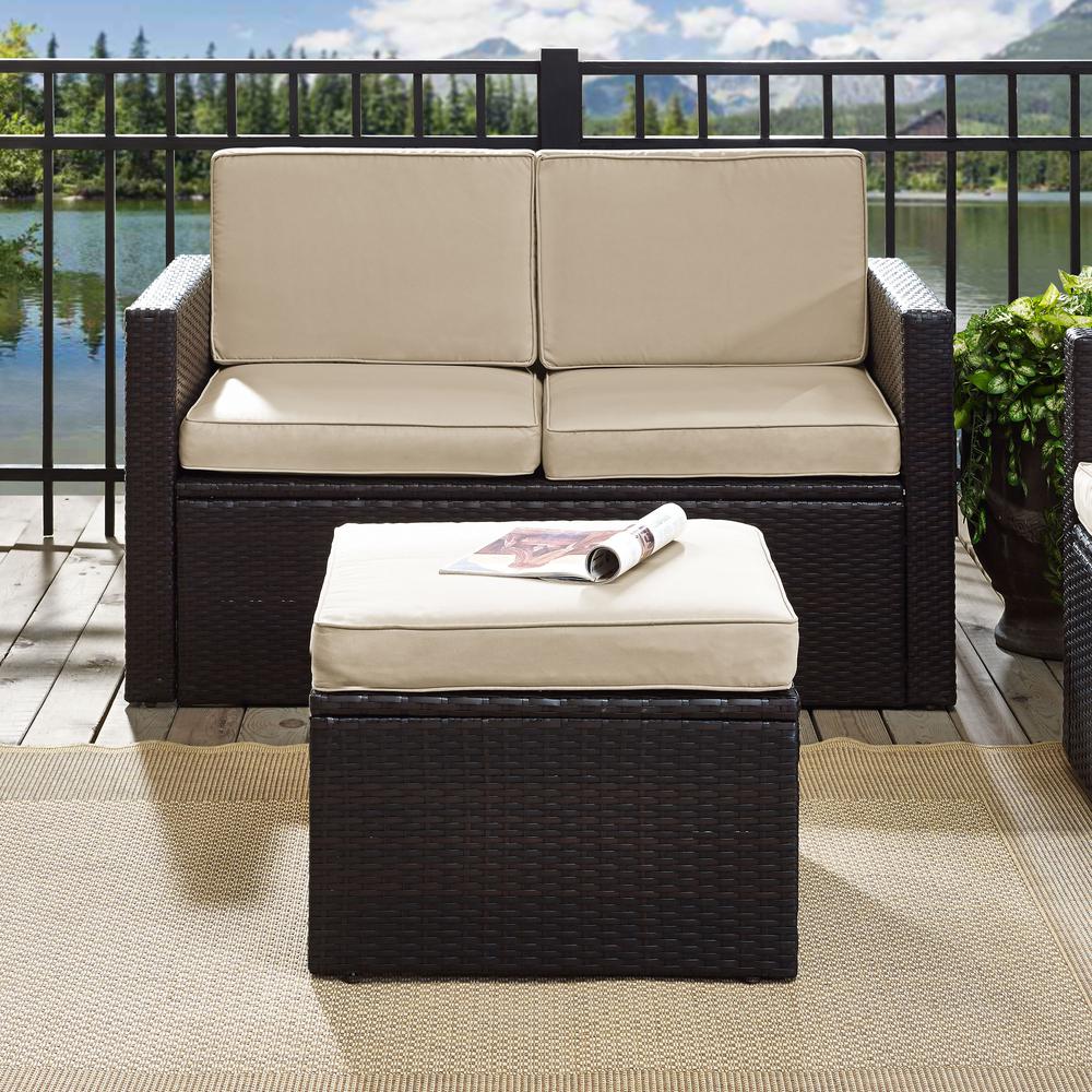 Palm Harbor Wicker Outdoor Ottoman
