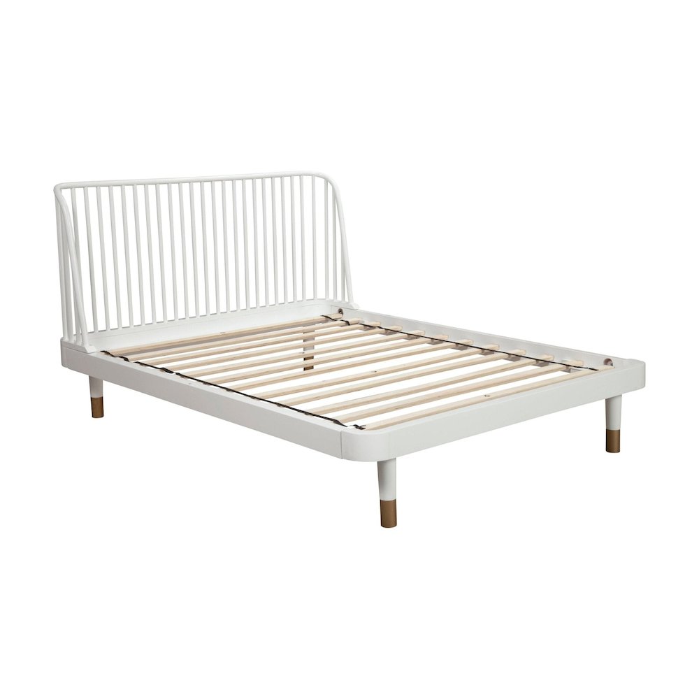 Madelyn Queen Slat Back Platform Bed
