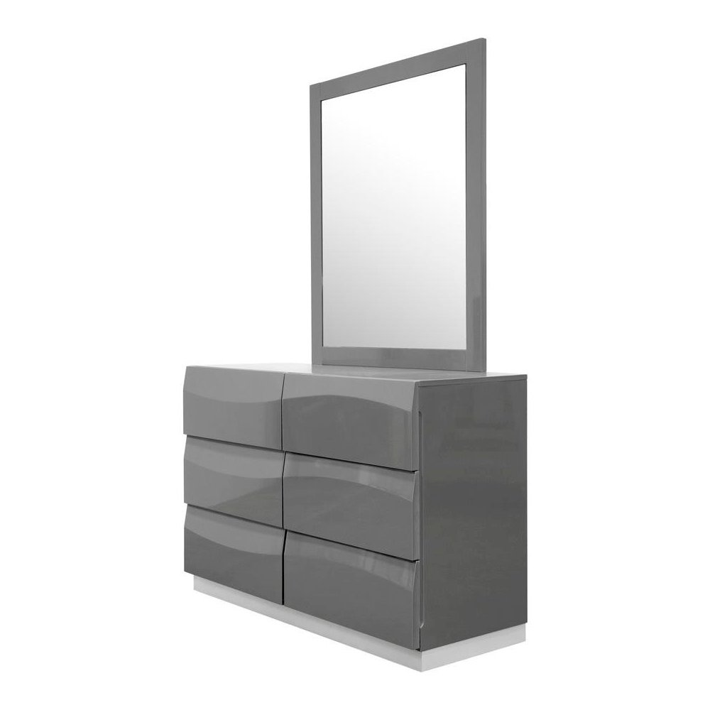Best Master Leon 5-Piece Poplar Wood Cal King Bedroom Set in Gray High Gloss