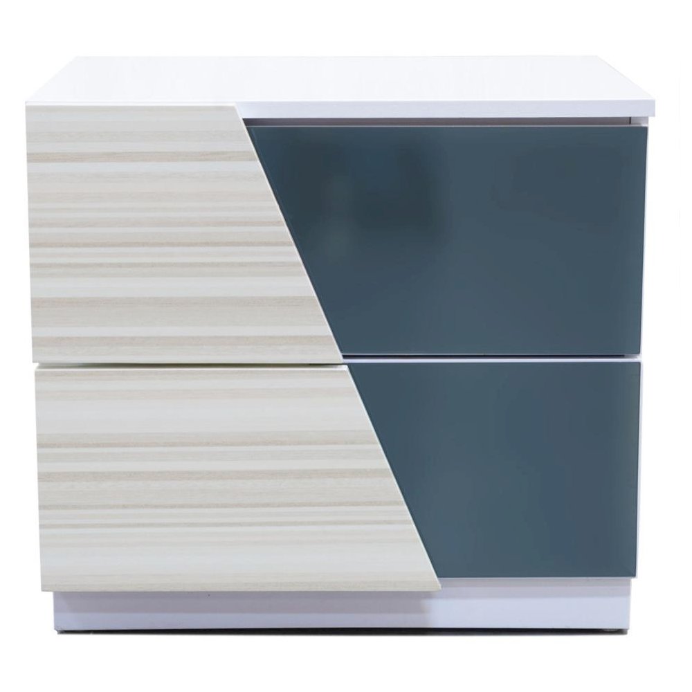 Best Master Manchester 5-Piece Wood East King Bedroom Set in Zebra/White