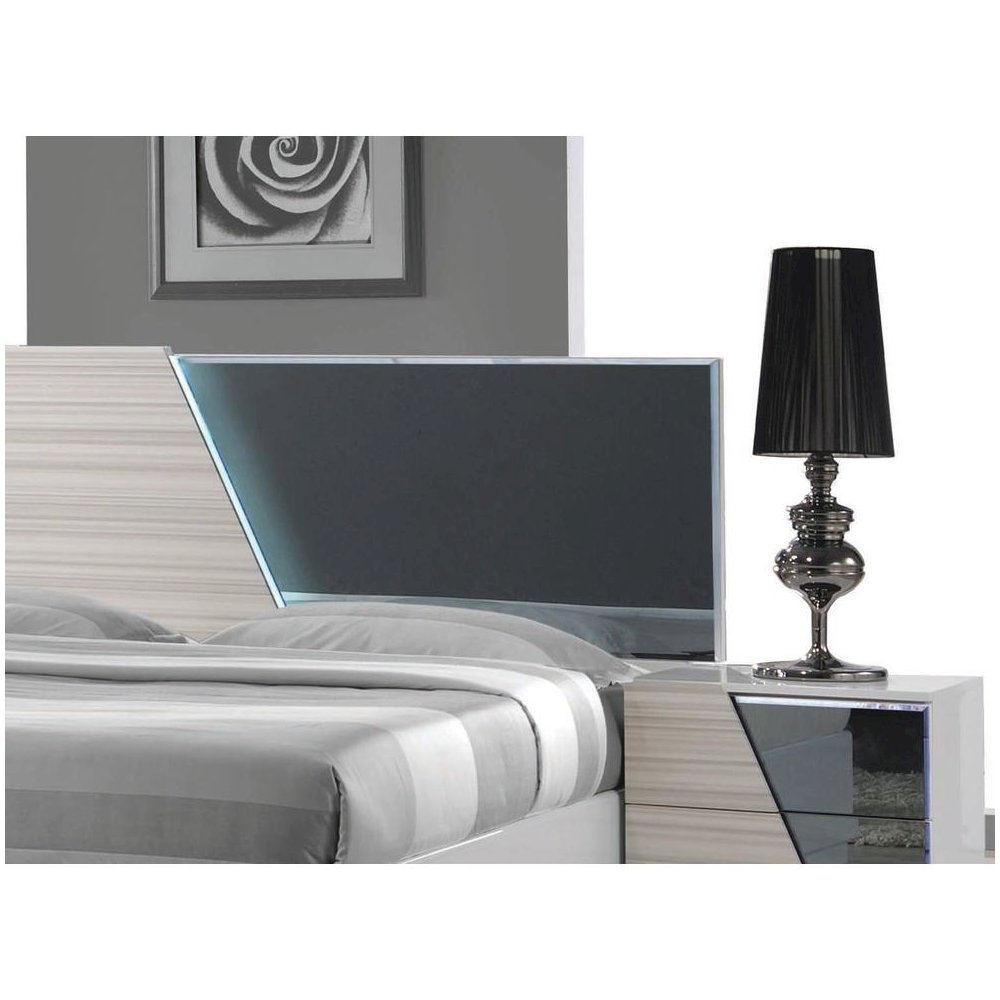 Best Master Manchester 2-Drawer Poplar Wood Bedroom Nightstand in Zebra/White