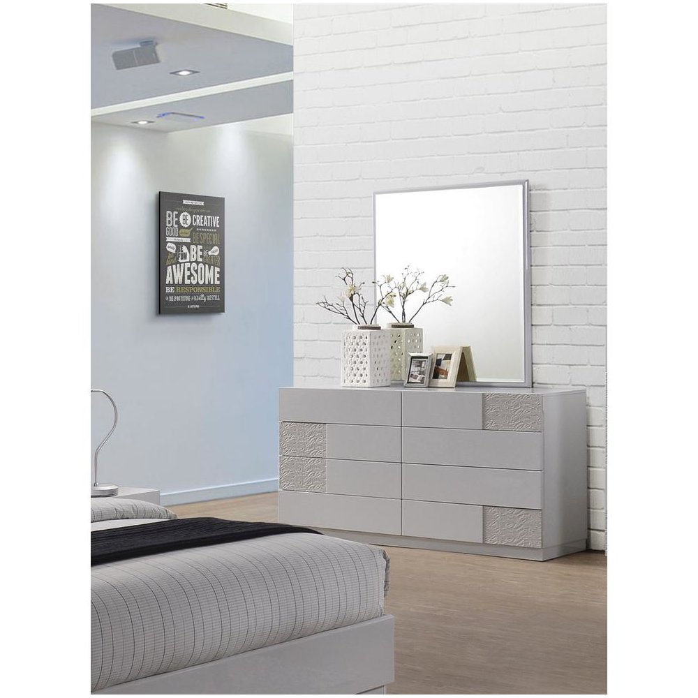 Best Master Naple 2-Piece Poplar Wood Dresser and Mirror Set in Gray/Silver Line