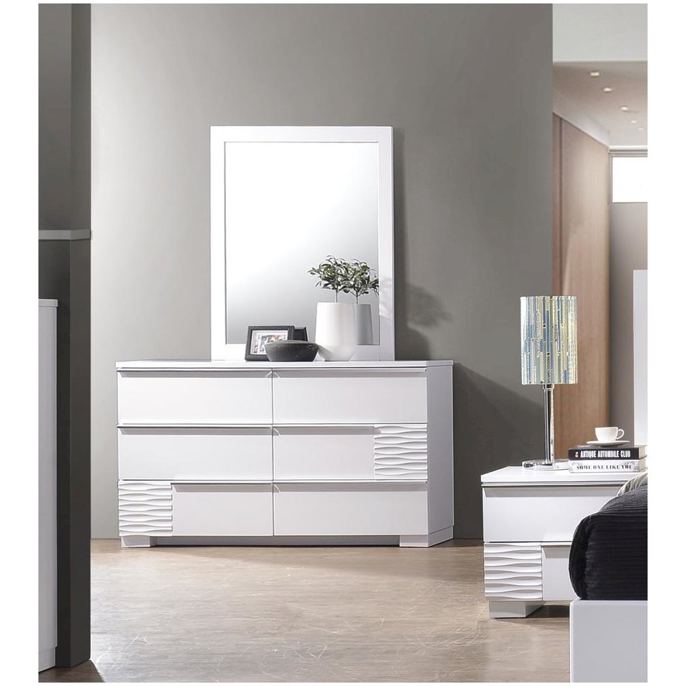 Best Master Athens Poplar Wood Bedroom Dresser in White Lacquer