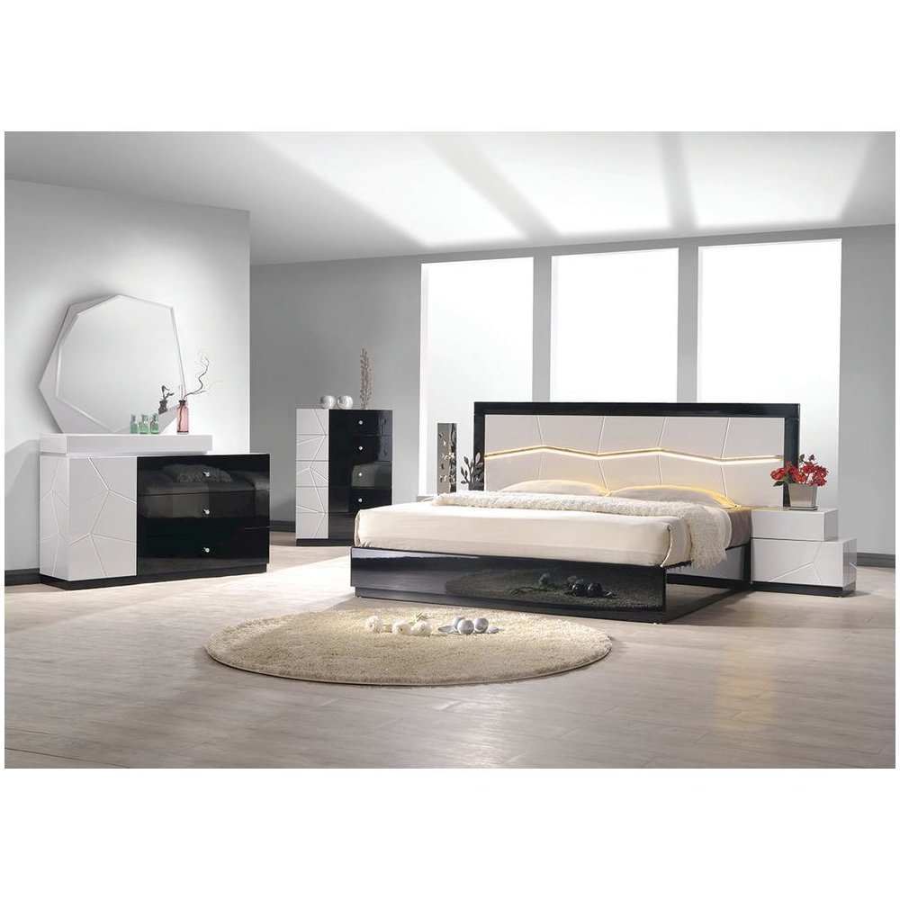 Best Master Poplar Wood East King Platfrom Bed With LED Light in White/Black