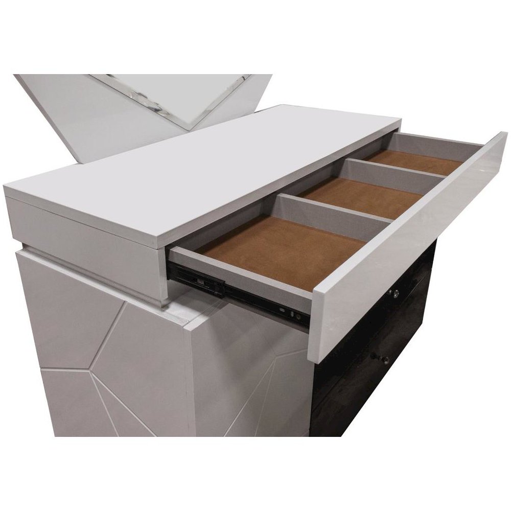 Best Master 2-Piece Poplar Wood Dresser and Mirror Set in White/Black