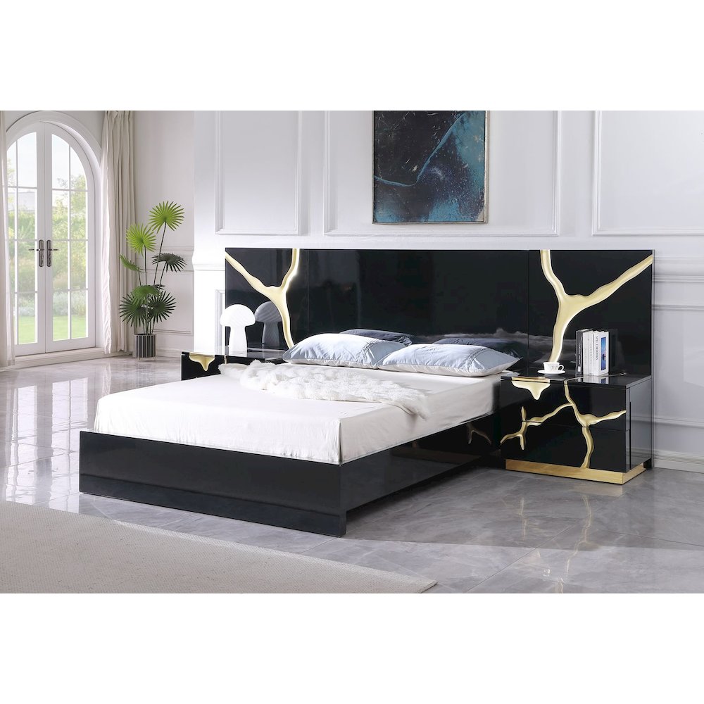 Lacquered High Gloss Eastern King Bed Frame with Striking Gold Accent Cracks