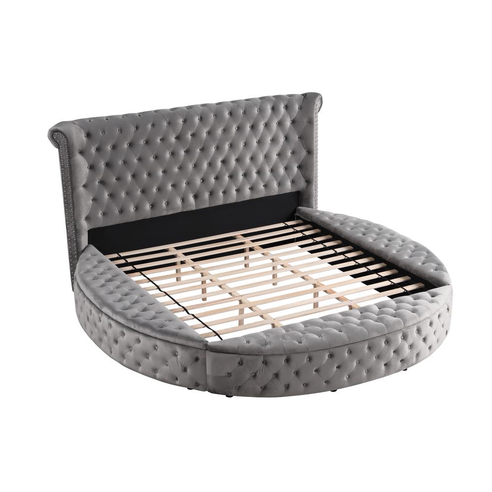 Best Master Furniture Isabella Tufted Velvet Round California King Bed in Gray