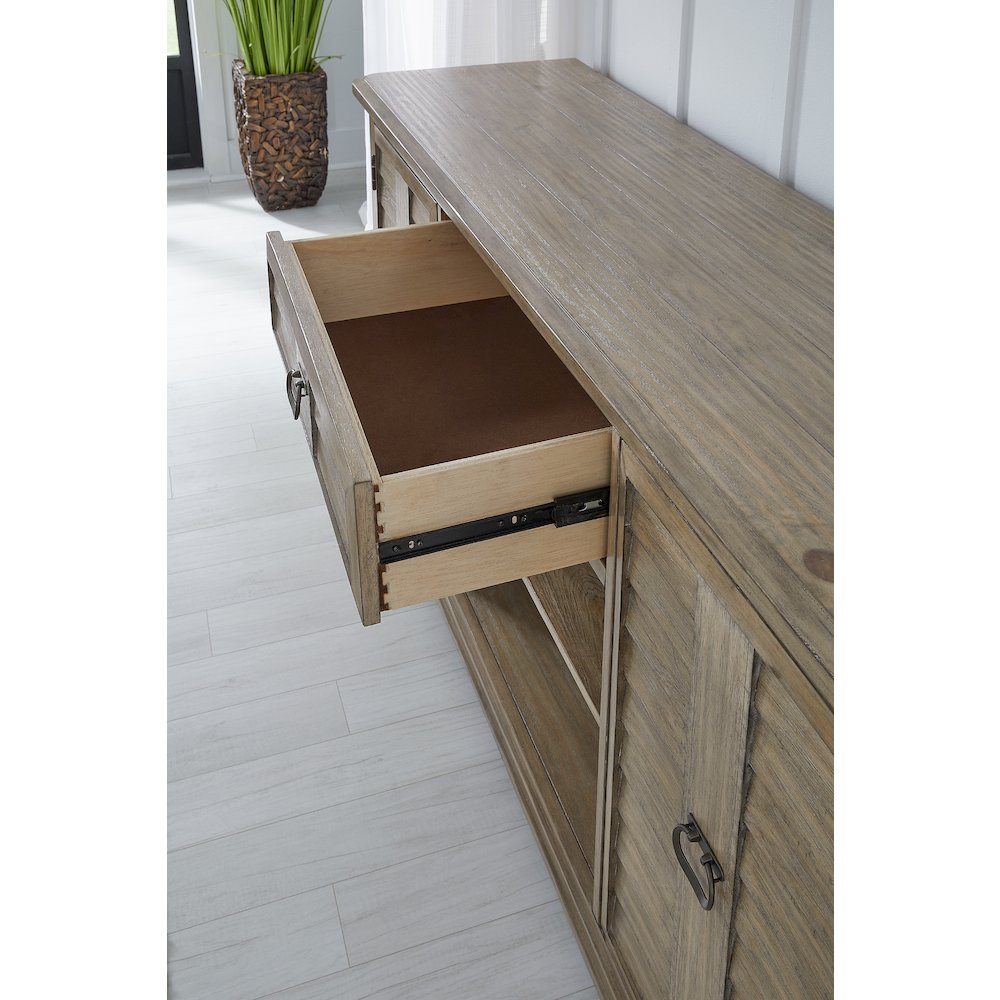 Meadowbrook Server – Sand