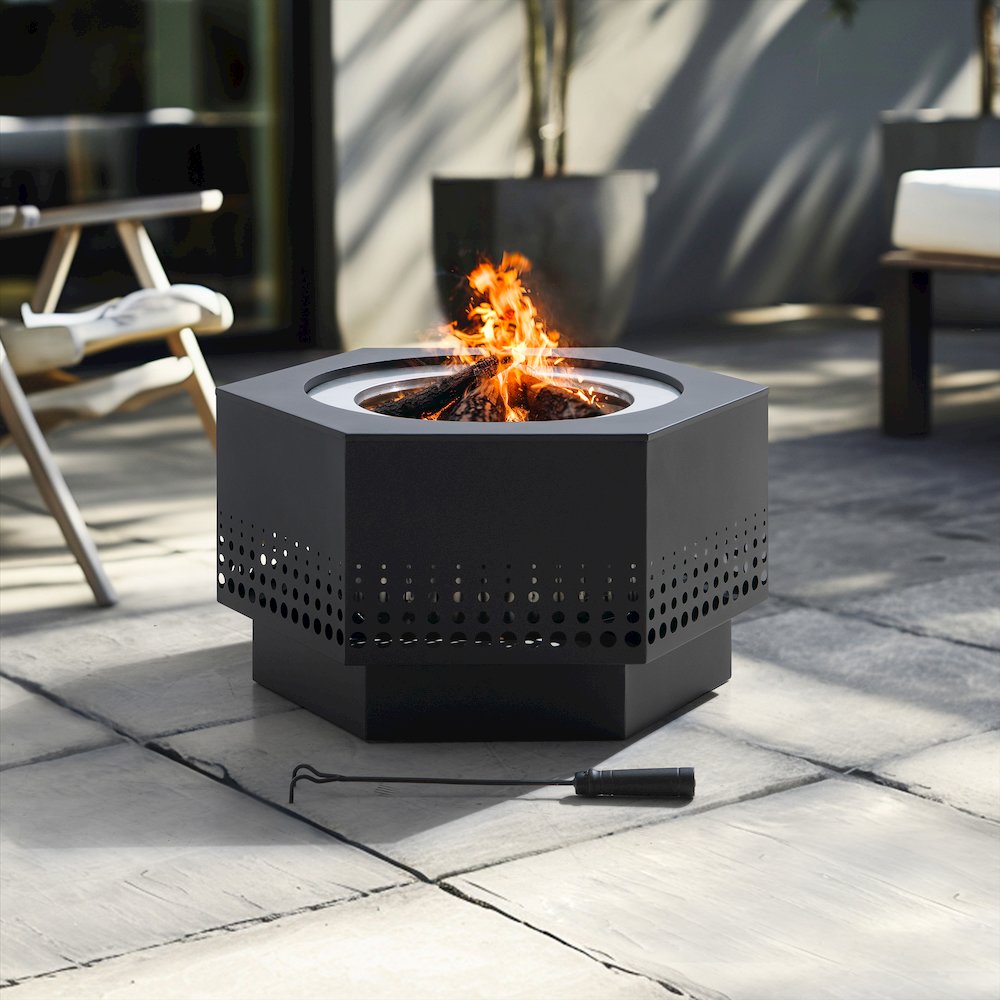 Lawrence 28. Black Steel Wood Burning Outdoor Smokeless Fire Pit with PVC Cover