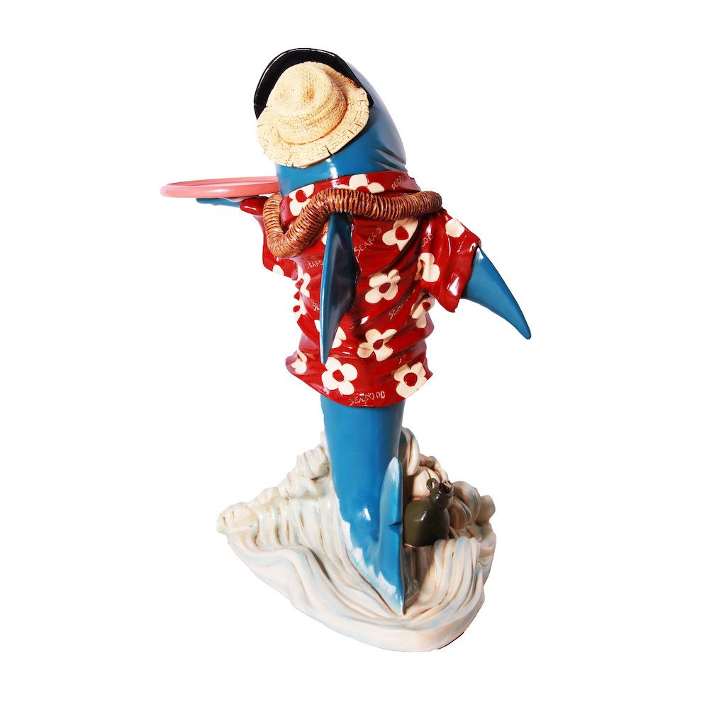 Sharky Butler with Tray 35″