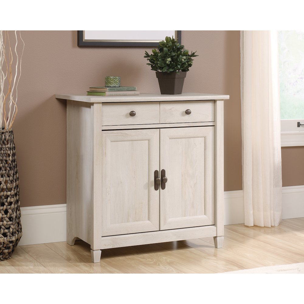 Chalked Chestnut finish