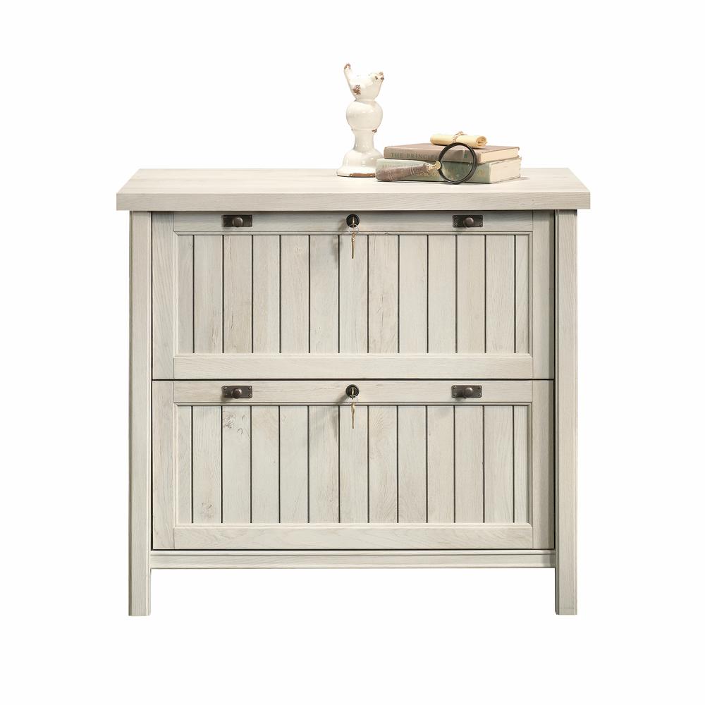 Chalked Chestnut finish