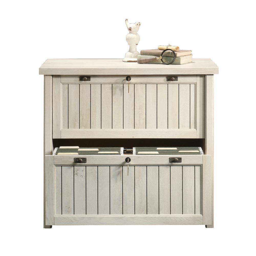 Chalked Chestnut finish