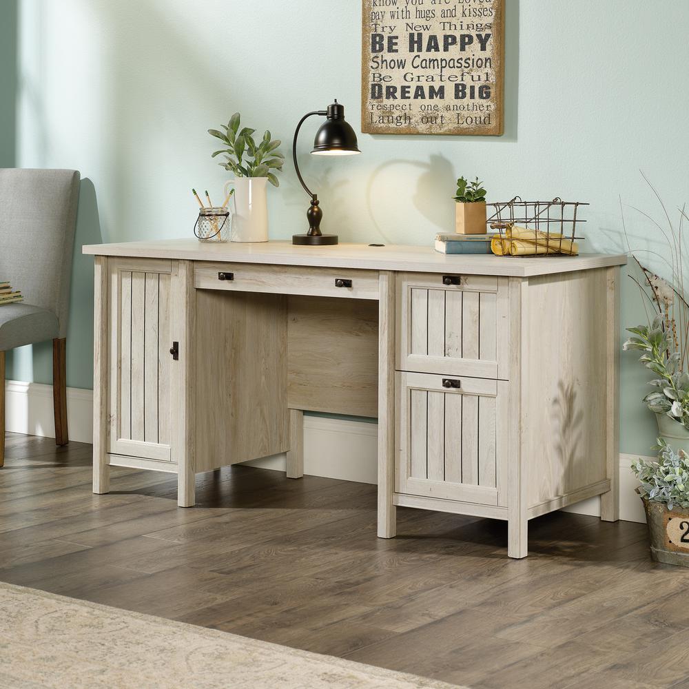 Chalked Chestnut finish