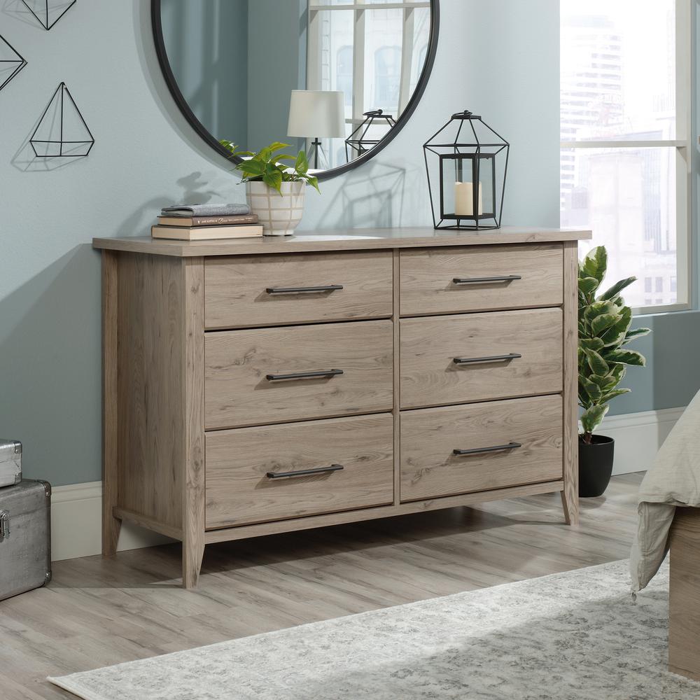 Laurel Oak finish