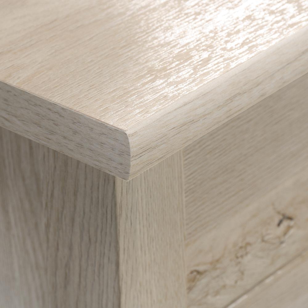 Chalked Chestnut finish