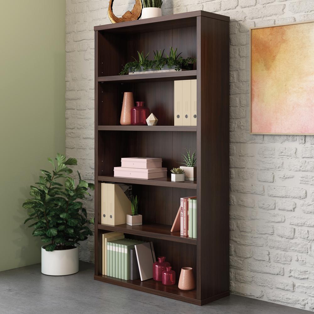 Noble Elm finish