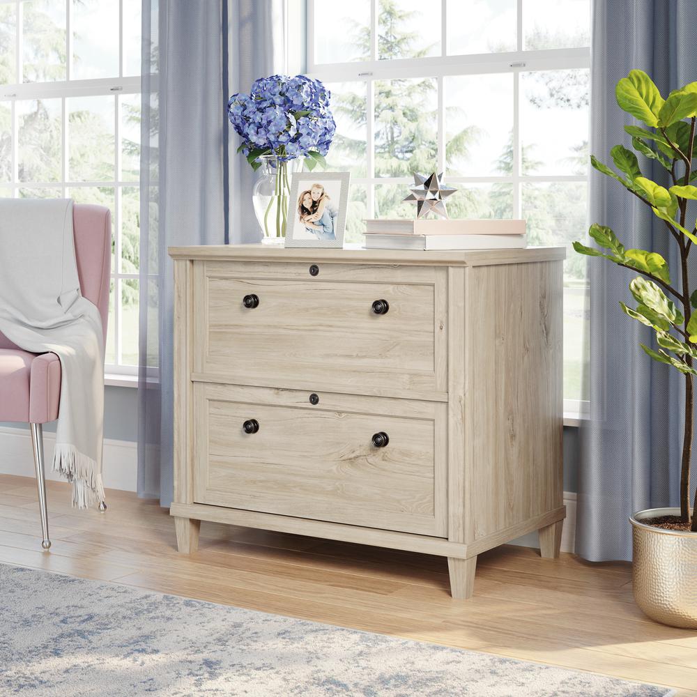 Chalk Oak finish