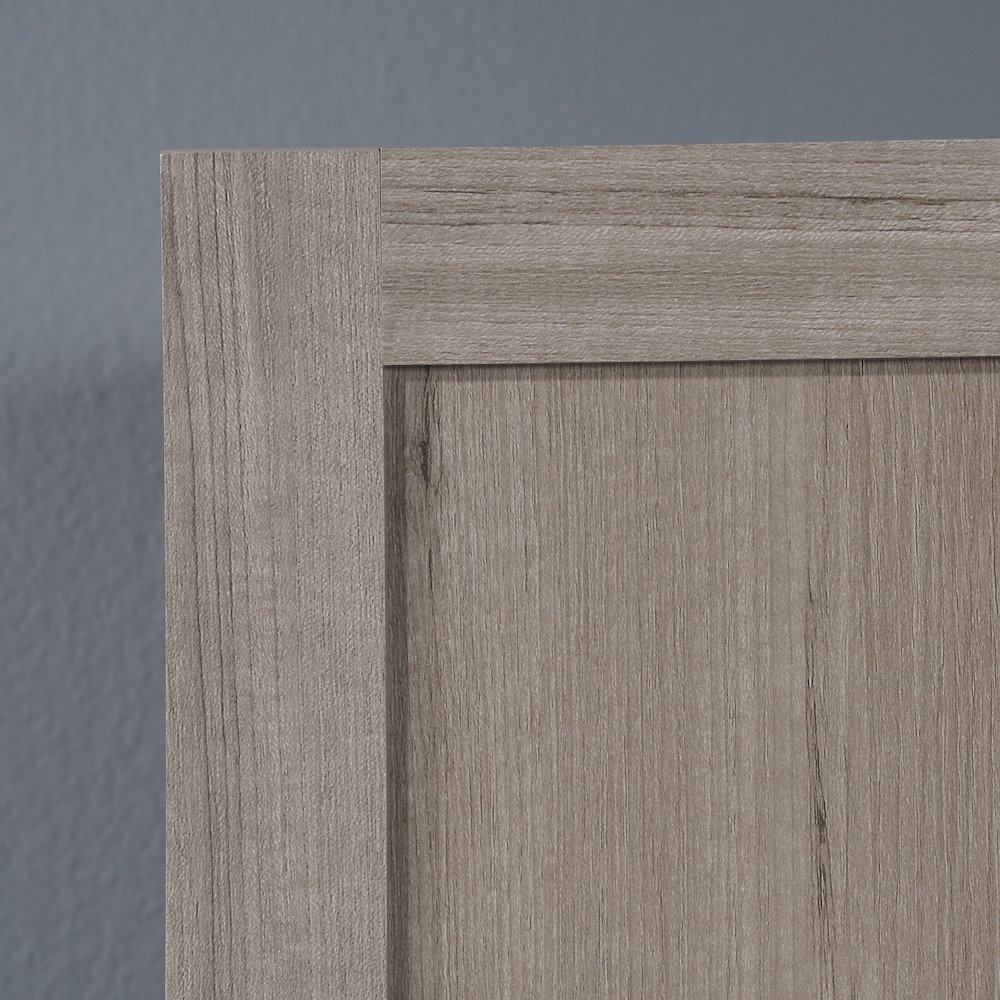Silver Sycamore finish