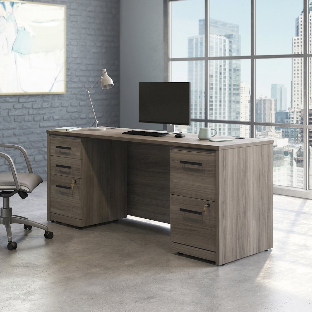 Hudson Elm Finish