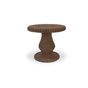The kind of side table that quietly steals the scene. Emmeline nods to traditional silhouettes