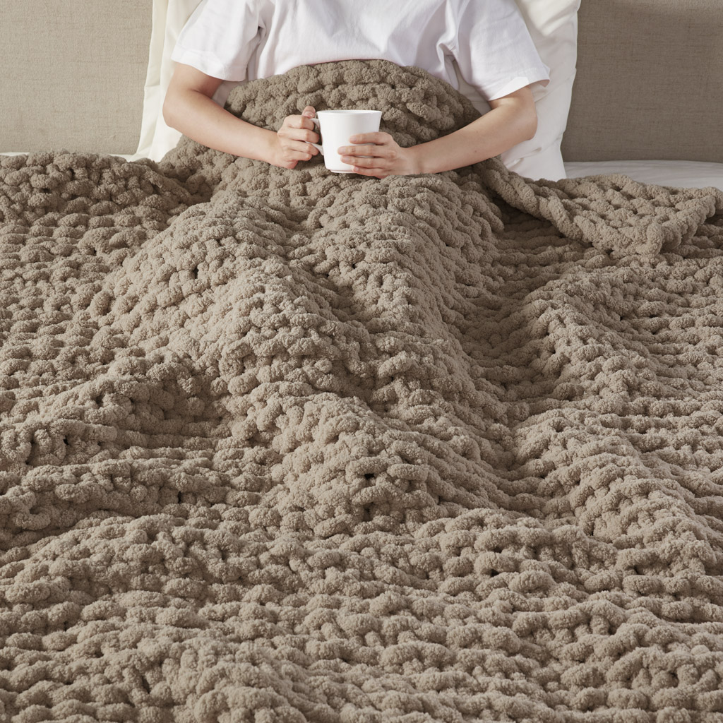 Chenille Chunky Knit Throw