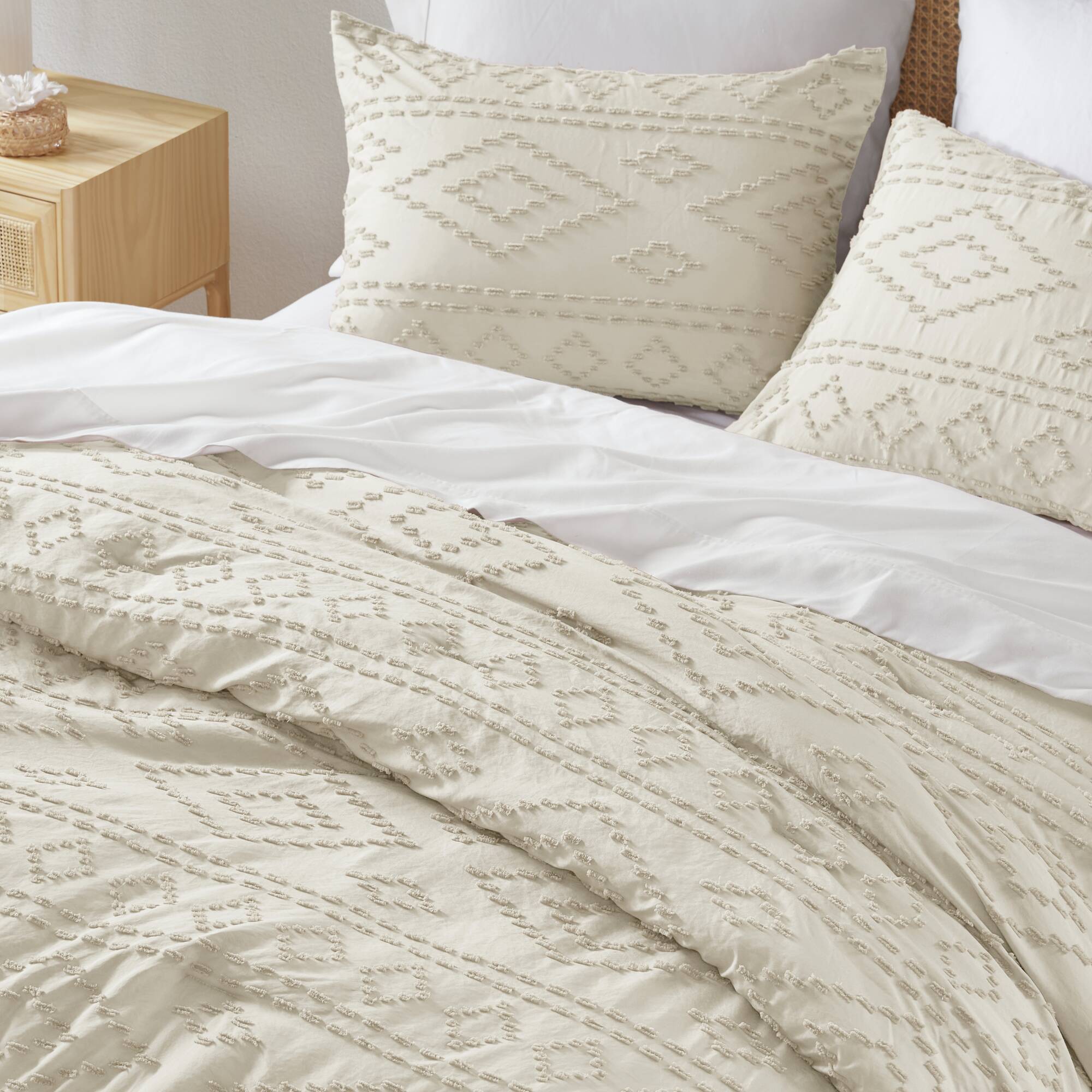 Gigi Comforter Mini Set
