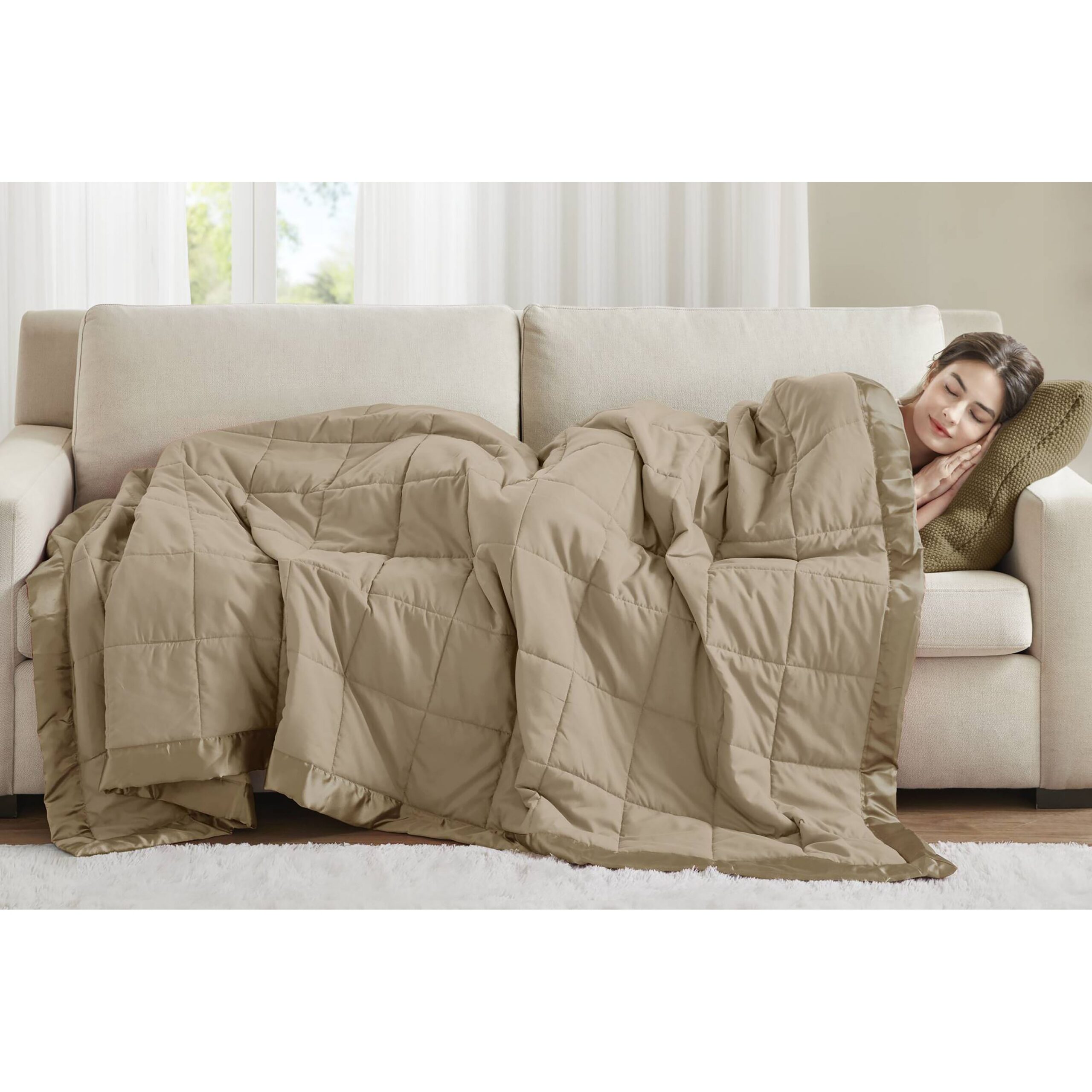 Windom Lightweight Down Alternative Blanket with Satin Trim