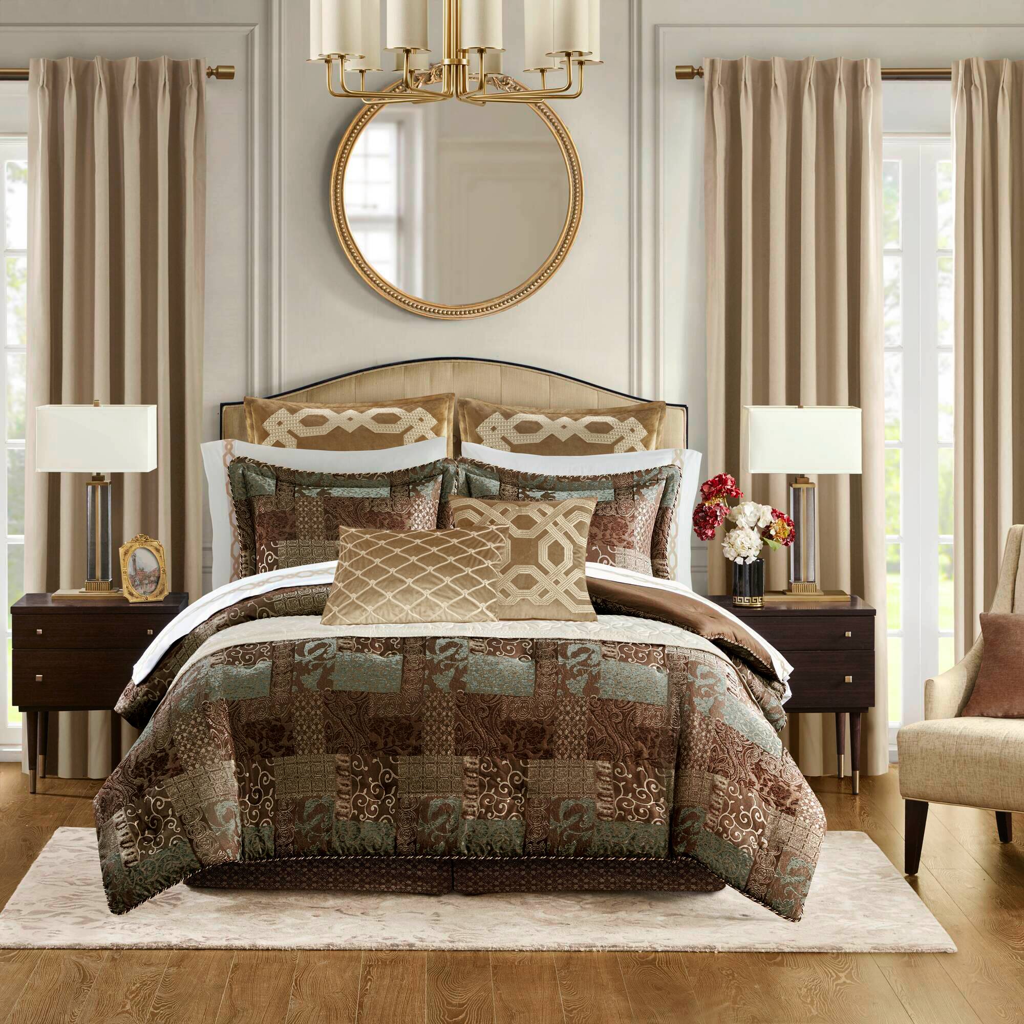 Galleria 4 Piece Comforter Set