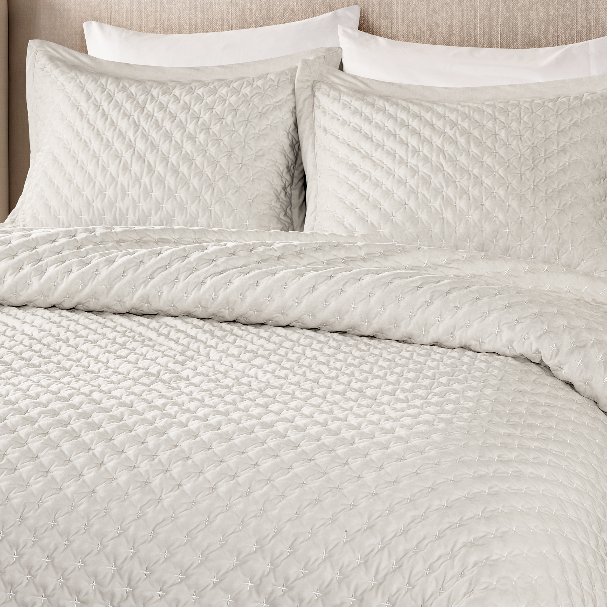 Charleston Velvet Coverlet Mini Set