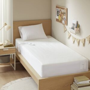 Nonwoven Heated Mattress Pad from Beautyrest in  White. Nonwoven Heated Mattress Pad from Beautyrest in  White. Nonwoven Heated Mattress Pad from Beautyrest in  White. Nonwoven Heated Mattress Pad from Beautyrest in  White. Nonwoven Heated Mattress Pad from Beautyrest in  White.