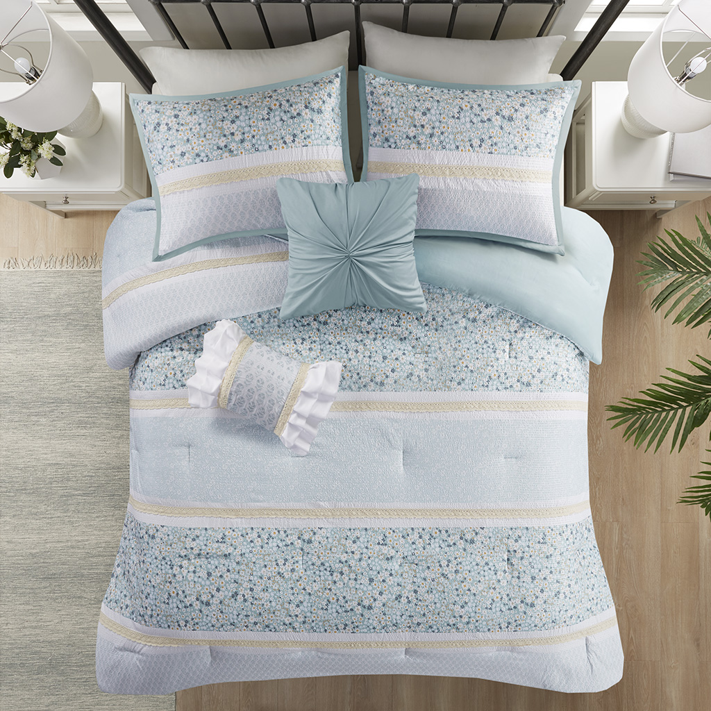 Caralie 5 Piece Seersucker Comforter Set with Throw Pillows