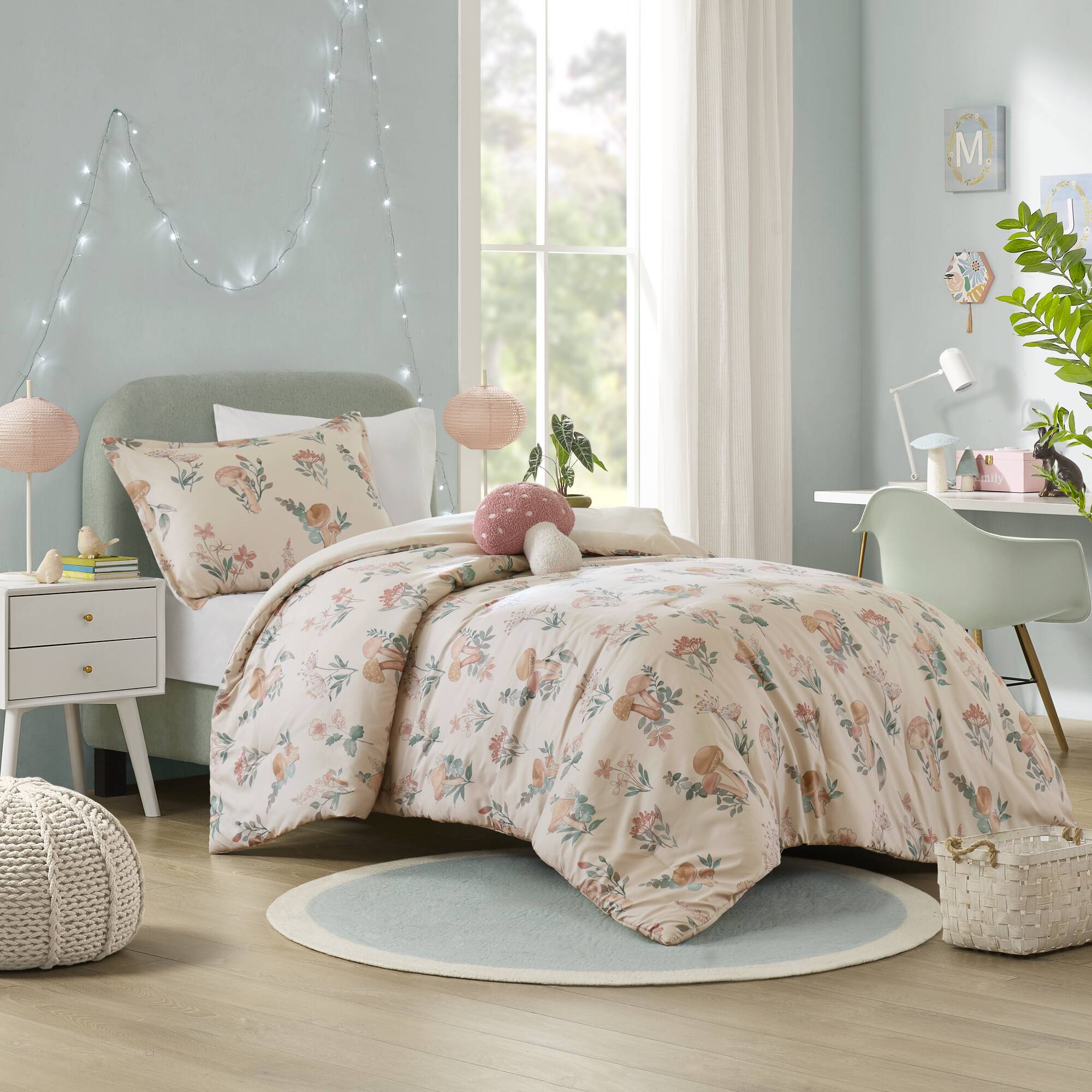 Gwen Mushroom Garden Comforter Set