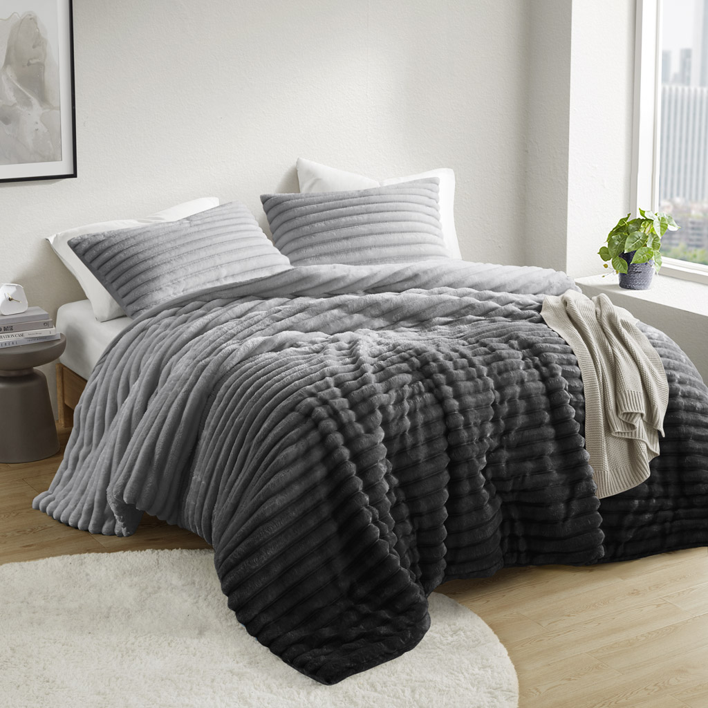 Avril Fluffy Ribbed Plush Comforter Set