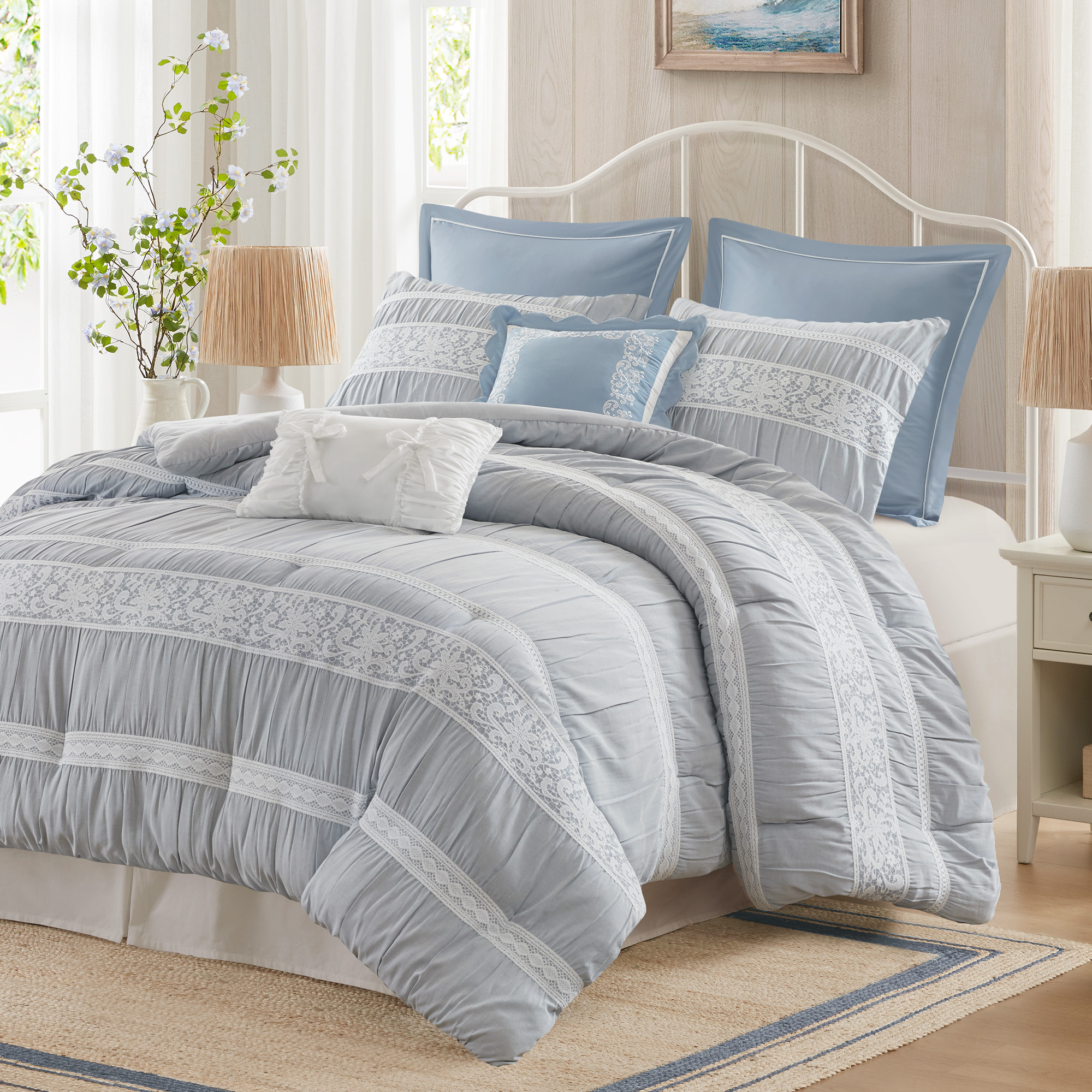 Perryn Comforter Set