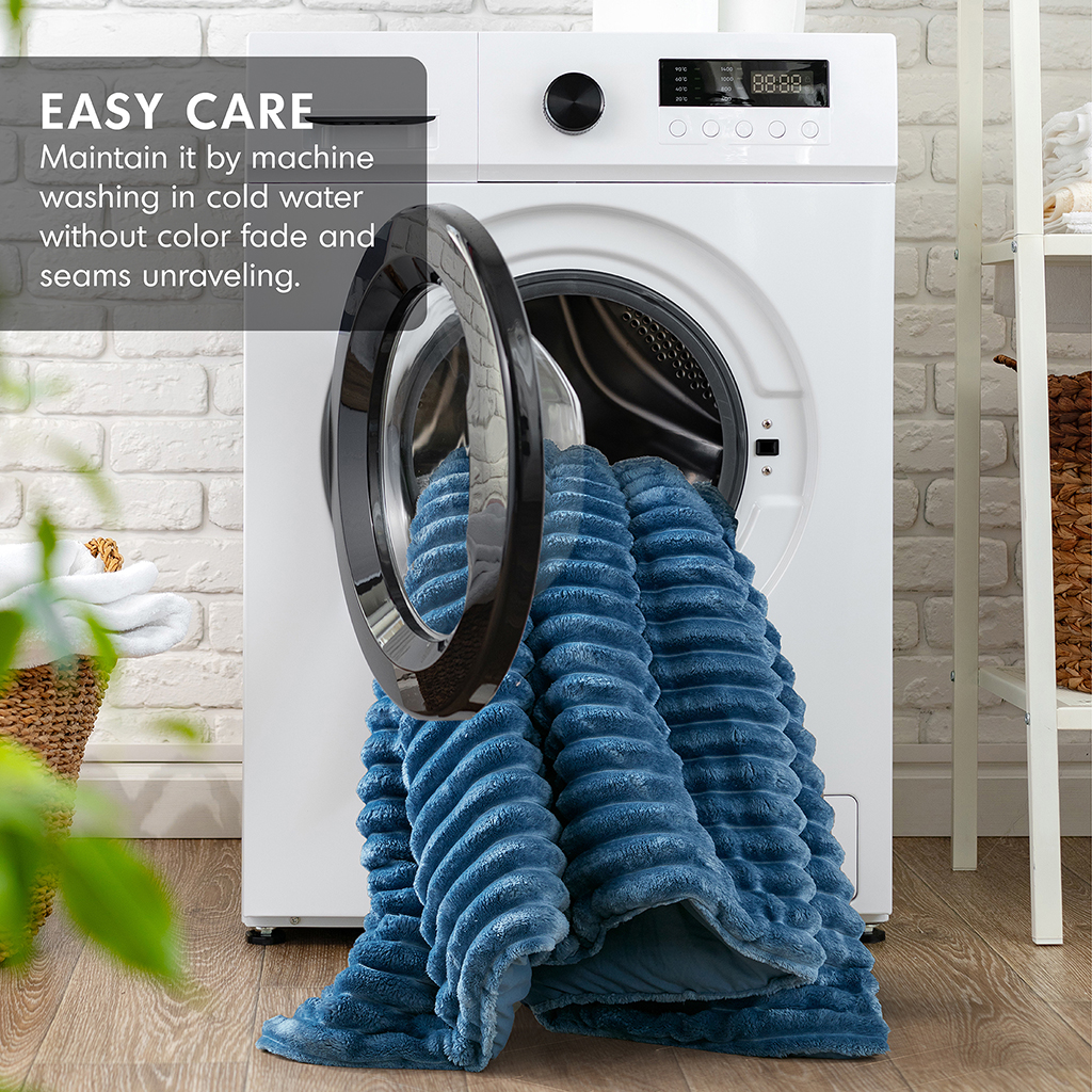 Avril Fluffy Ribbed Plush Comforter Set